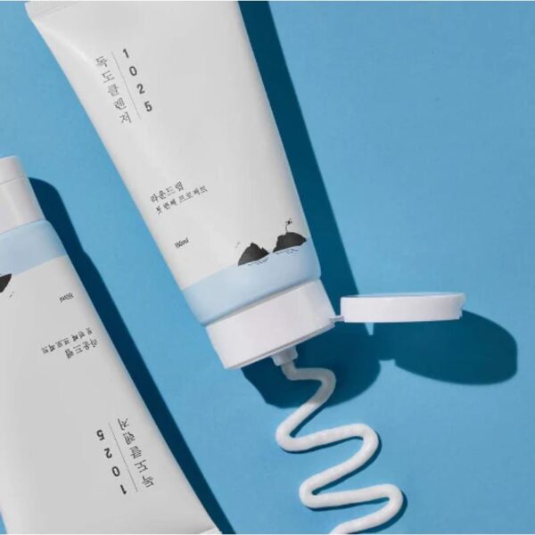 Round Lab 1025 Dokdo Cleanser 150ml - Image 2