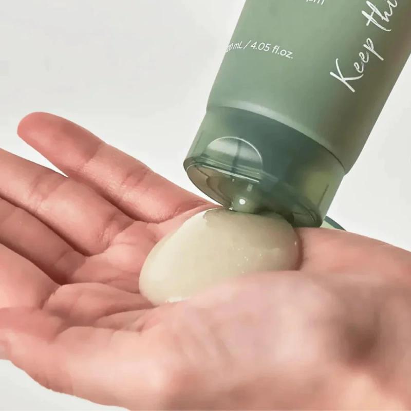 ANUA Heartleaf Quercetionl Pore Deep Cleansing Foam