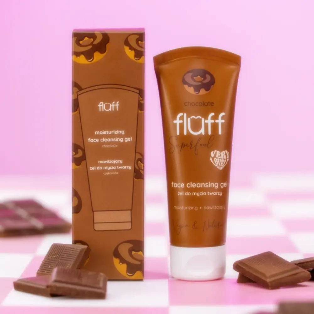 4. Εφαρμογή Fluff Chocolate Face Gel για καθαρή και ανανεωμένη επιδερμίδα