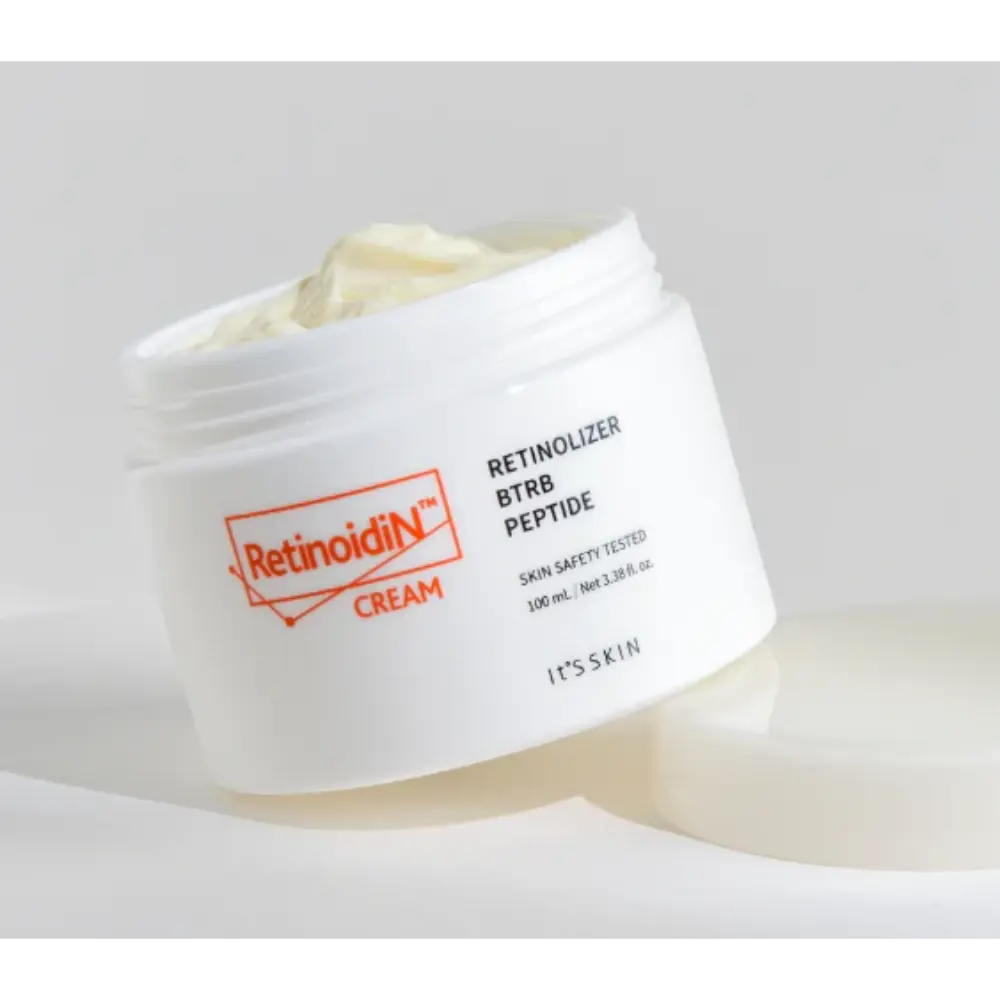 Εφαρμογή ITSSKIN Retinoidin Cream στο πρόσωπο